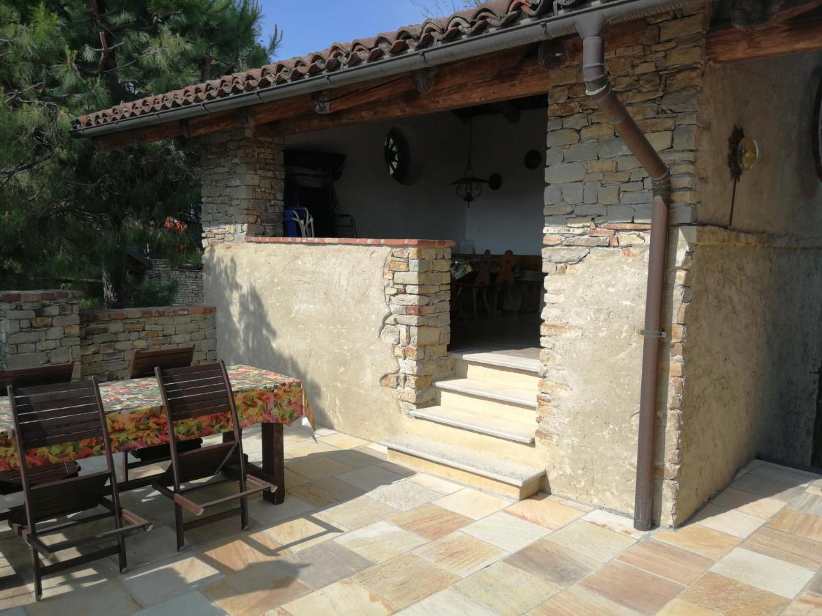 Agriturismo Sondrea Sinio Екстериор снимка