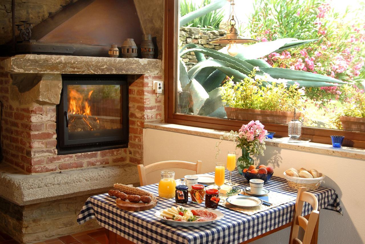 Agriturismo Sondrea Sinio Екстериор снимка