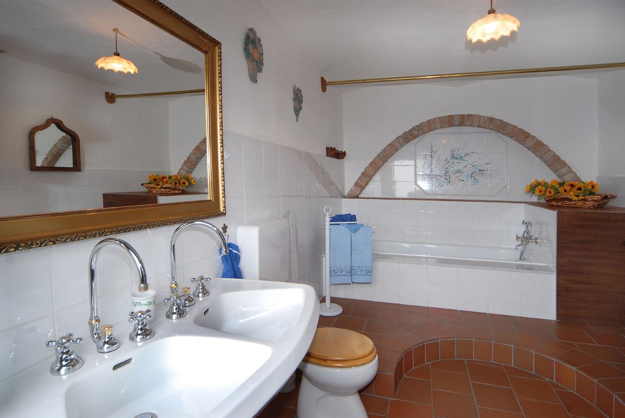 Agriturismo Sondrea Sinio Екстериор снимка